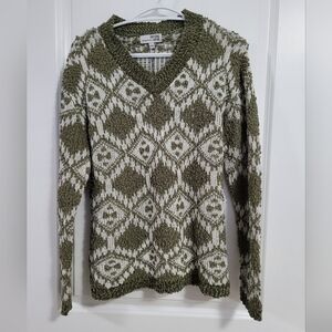 NWT Pentag One XL Sweater in green and white color